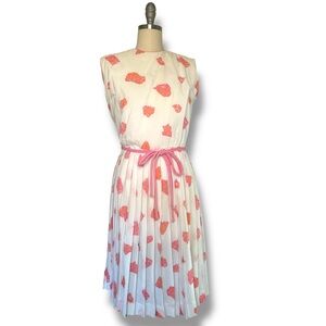 Stunning Vintage mid-century pleated dress